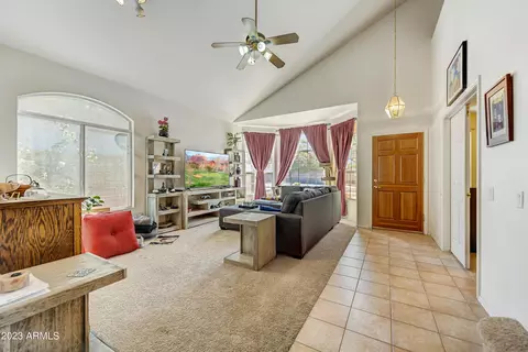 4526 E Rowel Rd, Phoenix, AZ 85050 photo 8