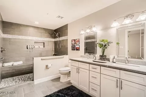 8007 N 7th Ave, Phoenix, AZ 85021 photo 15