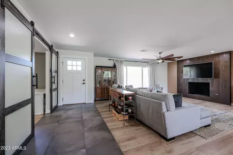 1709 E Turquoise Ave, Phoenix, AZ 85020 photo 9