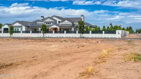 0 E Country Ct #4, Gilbert, AZ 85298 photo 16