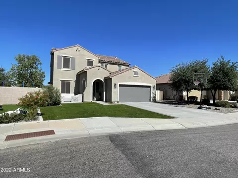 2976 E Meadowview Dr, Gilbert, AZ 85298 photo 2