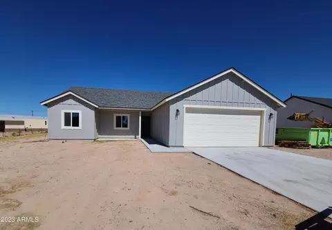 136 W Campbell Rd, Florence, AZ 85132