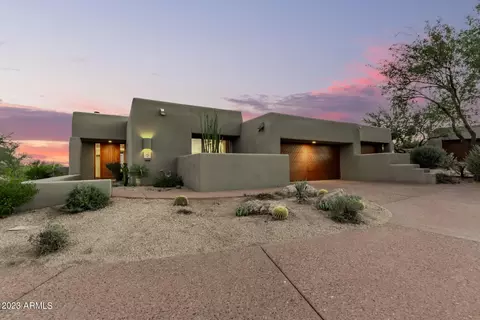 10076 E Graythorn Dr, Scottsdale, AZ 85262