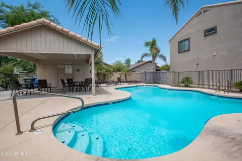 2755 E Schiliro Cir, Phoenix, AZ 85032 photo 19