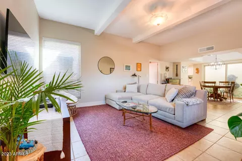 1046 E Pueblo Rd, Phoenix, AZ 85020