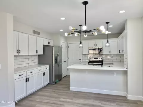 1766 W Quick Draw Way, San Tan Valley, AZ 85143