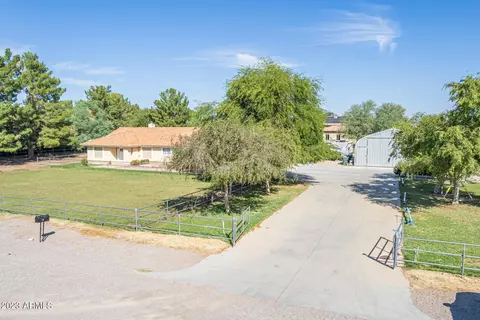 2124 E Oasis St, Mesa, AZ 85213 photo 2