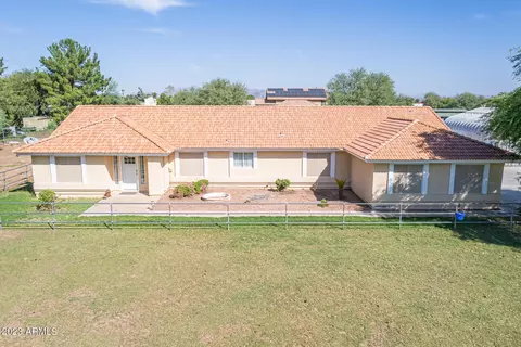 2124 E Oasis St, Mesa, AZ 85213