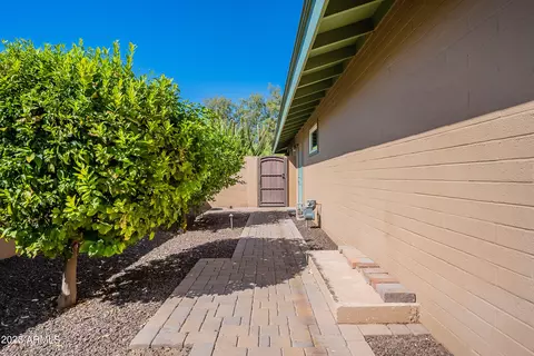 1967 E Manhatton Dr, Tempe, AZ 85282 photo 84