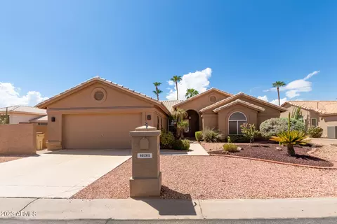 24930 S Lakewood Dr, Sun Lakes, AZ 85248