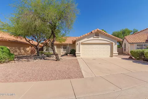 251 S Comanche Dr, Chandler, AZ 85224