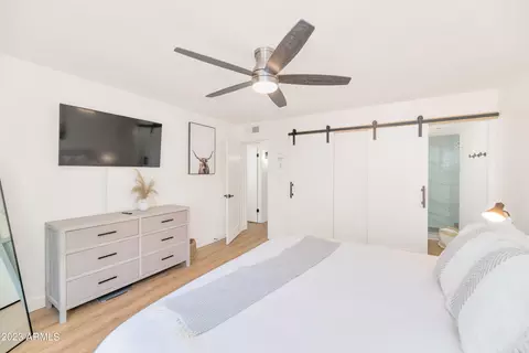 4201 E Camelback Rd #90, Phoenix, AZ 85018 photo 13