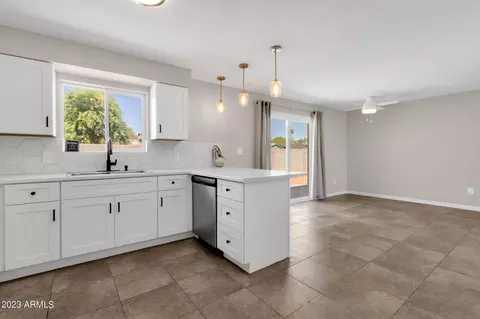 228 E Fordham Cir, Tempe, AZ 85283 photo 12