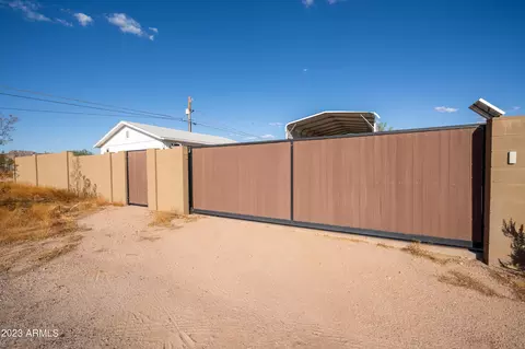 580 W Foothill St, Apache Junction, AZ 85120 photo 9