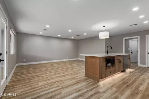 2641 E Cannon Dr, Phoenix, AZ 85028 photo 10
