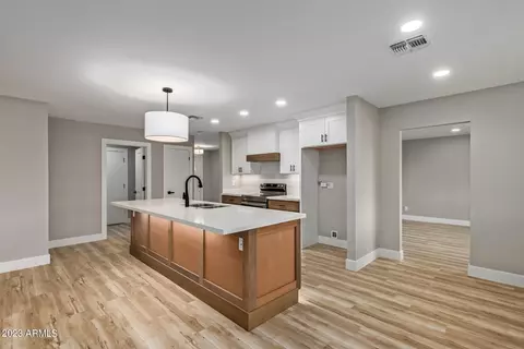 2641 E Cannon Dr, Phoenix, AZ 85028 photo 13