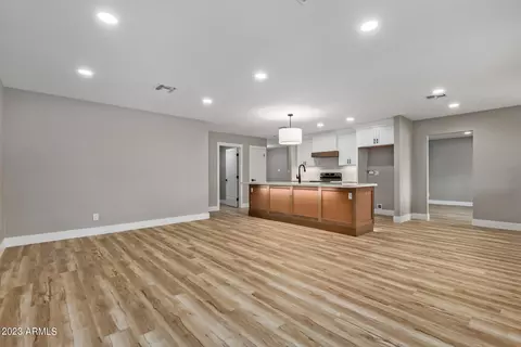 2641 E Cannon Dr, Phoenix, AZ 85028 photo 11