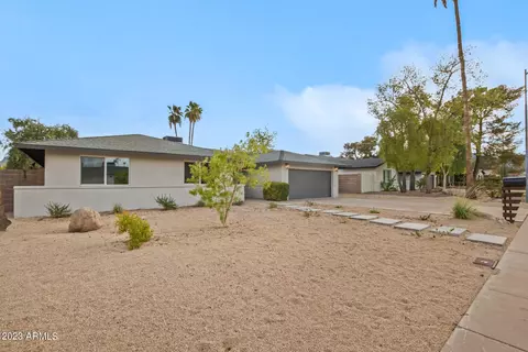 2641 E Cannon Dr, Phoenix, AZ 85028 photo 4