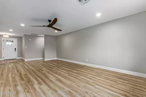 2641 E Cannon Dr, Phoenix, AZ 85028 photo 7