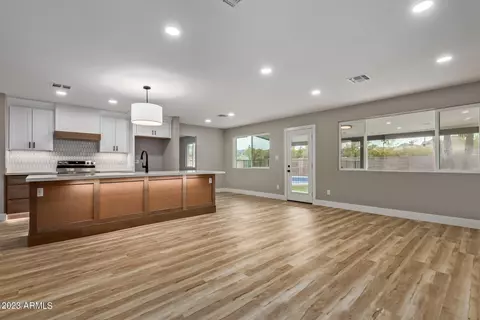 2641 E Cannon Dr, Phoenix, AZ 85028 photo 12