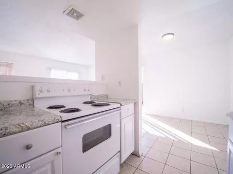 4642 E Southgate Ave, Phoenix, AZ 85040 photo 14