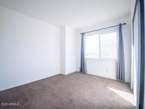 4642 E Southgate Ave, Phoenix, AZ 85040 photo 3