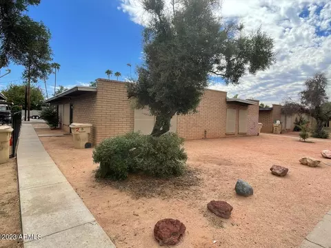 6713 W Myrtle Ave, Glendale, AZ 85303