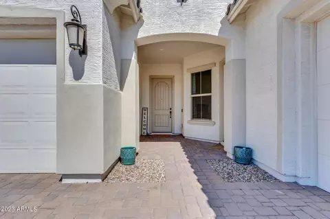 10864 E Thunderbolt Ave, Mesa, AZ 85212 photo 3