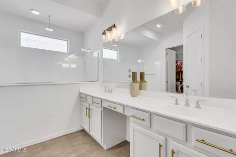 10864 E Thunderbolt Ave, Mesa, AZ 85212 photo 17