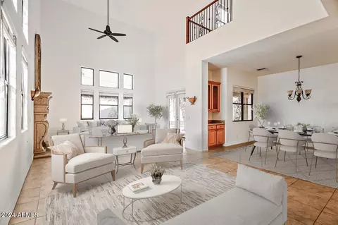 Living - 7814 N 16th Dr, Phoenix, AZ 85021 photo 1 of 4