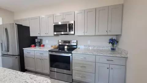 2844 E Coralbell Ave, Mesa, AZ 85204 photo 3