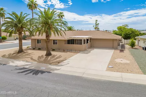 9601 W Campana Dr, Sun City, AZ 85351