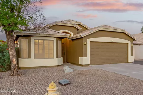 1723 S Abilene Dr, Gilbert, AZ 85233 photo 2