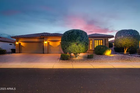 19606 N Crescent Ridge Dr, Surprise, AZ 85387