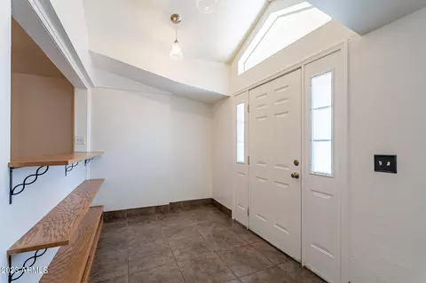 860 E Desert Ave, Apache Junction, AZ 85119 photo 5
