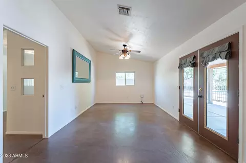 860 E Desert Ave, Apache Junction, AZ 85119 photo 22