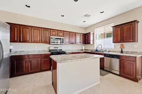 317 E Indigo St, Mesa, AZ 85201 photo 8