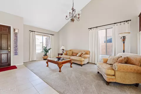 317 E Indigo St, Mesa, AZ 85201 photo 5