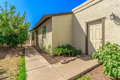619 E Jensen St #89, Mesa, AZ 85203 photo 2