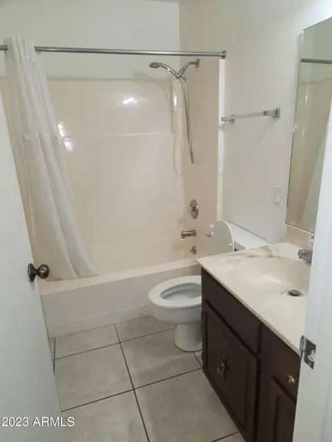 1615 E Borghese Pl, Phoenix, AZ 85016 photo 3