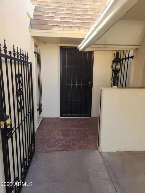 1615 E Borghese Pl, Phoenix, AZ 85016 photo 13