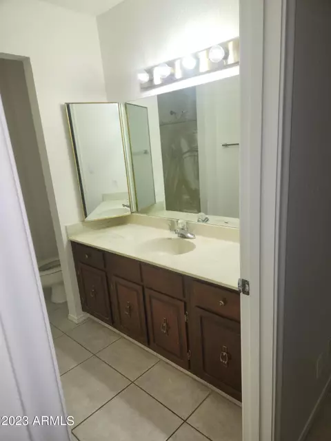 1615 E Borghese Pl, Phoenix, AZ 85016 photo 7