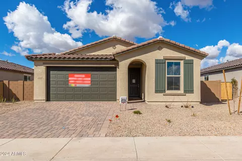1214 E Kingman St, Casa Grande, AZ 85122