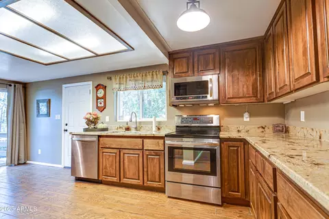 6401 W Randall Dr, Pine, AZ 85544 photo 7