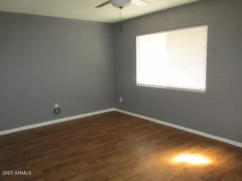 546 E Hilton Ave, Mesa, AZ 85204 photo 2