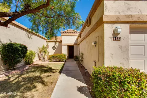 9122 W Taro Ln, Peoria, AZ 85382