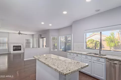 3916 E Renee Dr, Phoenix, AZ 85050 photo 10