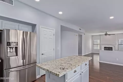 3916 E Renee Dr, Phoenix, AZ 85050 photo 9