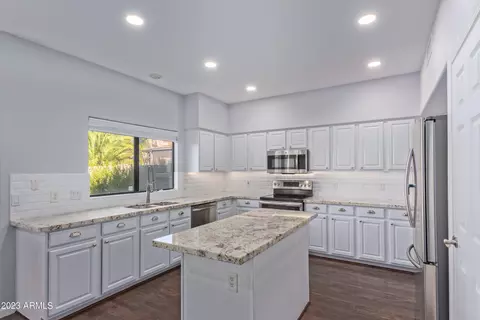 3916 E Renee Dr, Phoenix, AZ 85050 photo 11