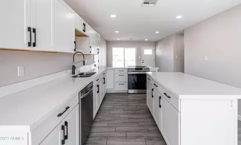 2115 E Greenway Rd, Phoenix, AZ 85022 photo 7